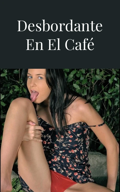 Pasión Desbordante en el Café Insurgentes